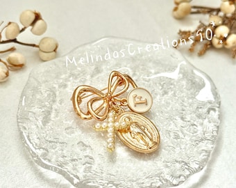 Custom Catholic baby gift, Custom Baptism gift, Custom Christening gift, Virgin Mary charm, Baby Shower Gifts, Protection pin, Baby Gifts