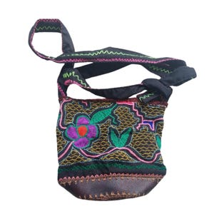 Sac brodé Shipibo Conibo