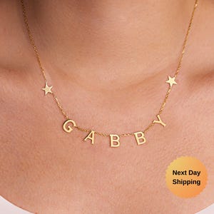 Colar de letras personalizado, colar de letras espaçadas em ouro, colar com nome inicial, joias personalizadas, presente de dia dos namorados, presente romântico