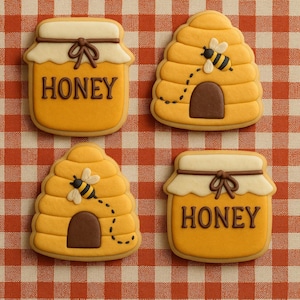 Honey Bee Sugar Cookies: Bee-Themed Party Favors
