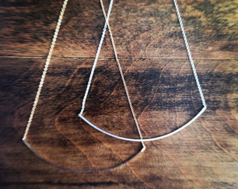 Arc Necklace in Squared Finish - Large