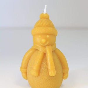 &quot;Snowman&quot; beeswax candle