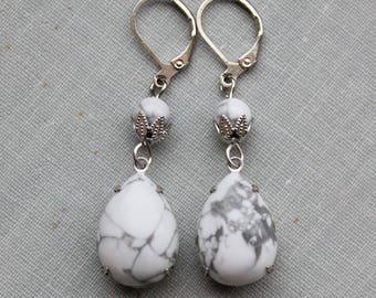 Howlite Earrings. Gemstone Earrings. White Howlite