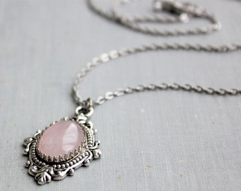 Rose Quartz Necklace. Gemstone Necklace.