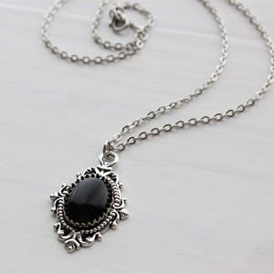 Black Onyx Necklace. Gemstone Necklace.