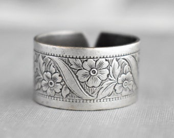 Wide Floral Ring