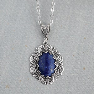 Lapis Lazuli Necklace. Gemstone Necklace image 4