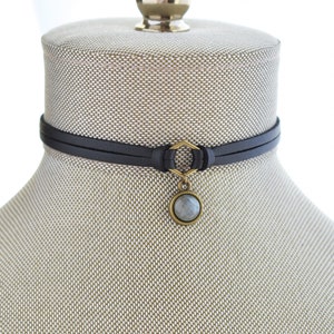 Labradorite Leather Choker. 17 Gemstone options. 16 leather colors. image 3