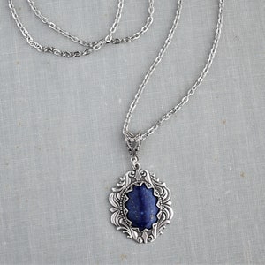Lapis Lazuli Necklace. Gemstone Necklace image 3
