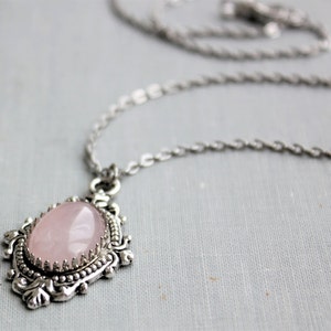 Rose Quartz Necklace. Gemstone Necklace.