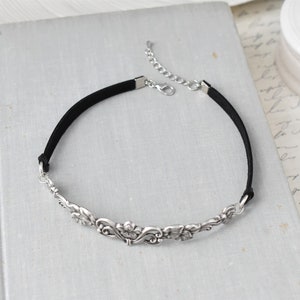 Floral Vine Leather Choker. Choose from 20 leather colors image 7