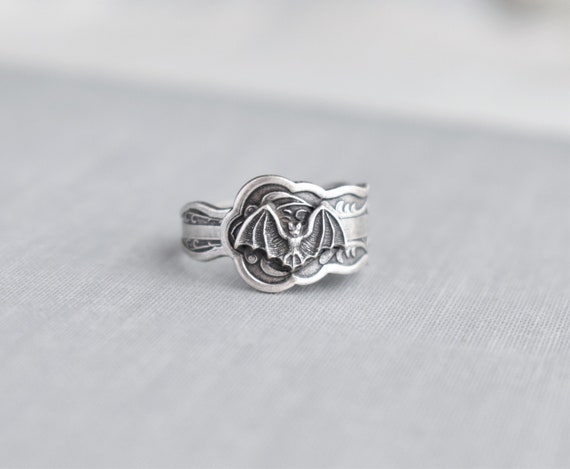 Bat Spoon Style Ring. Dainty Ring.