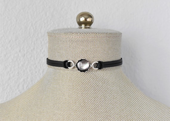 Black Pearl Leather Choker