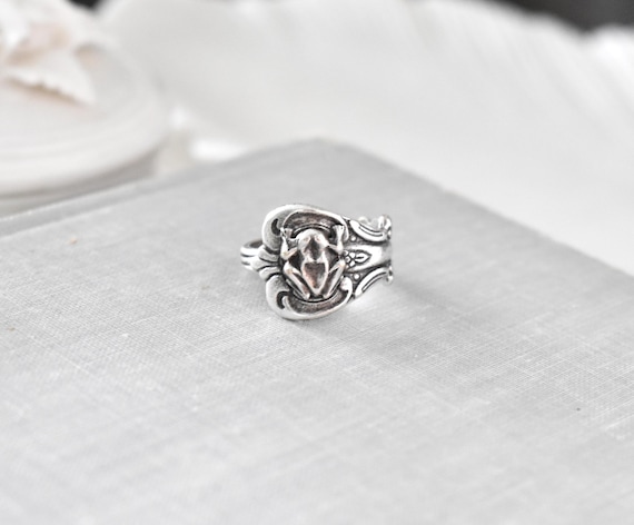Frog Spoon Style Ring