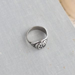 Pumpkin Spoon Ring. Dainty Ring image 4