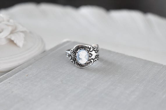 Vintage Style Cameo Ring. 7 Cameo Colors. Antique Brass or Antique Silver