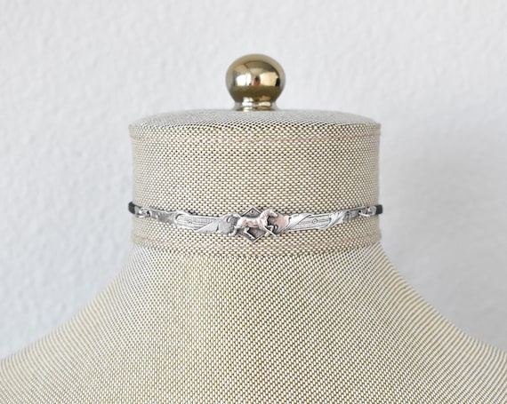 Dainty Horse Leather Choker. Choose from 20 leather colors