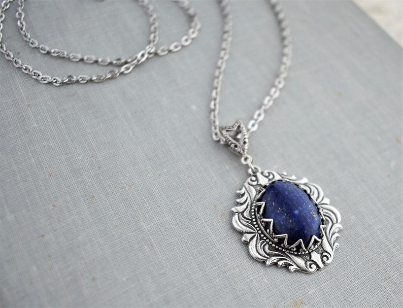 Lapis Lazuli Necklace. Gemstone Necklace image 1