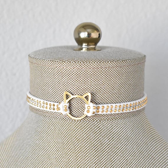 Cat Suede Choker. Gold Stainless Steel. 8 Suede Options