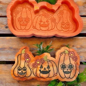 Groovy Pumpkins - Snap Bar Silicone Mold or Wax Melt
