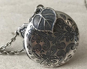 Silver Locket Necklace, Flower Jewelry, Love Garden Locket, Leaf, Round Locket, Photo Picture Locket, Wedding Jewelry, Stocking Stuffer GIFT