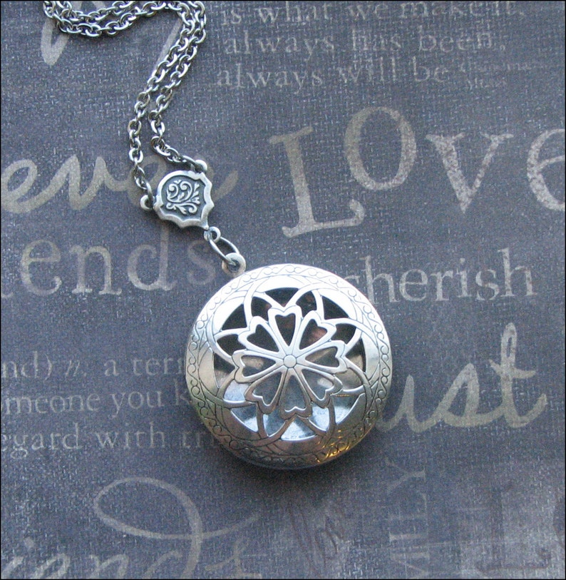 Silver Aromatherapy Locket Necklace Locket Jewelry Photo - Etsy