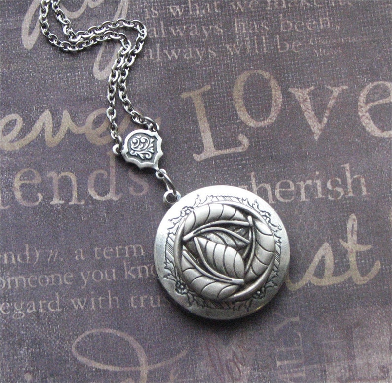 Silver Leaf Locket Necklace Enchanted Forest Jewelry by Etsy