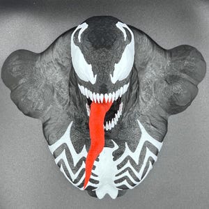 Venom wall statue