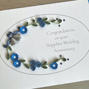 Carte d'anniversaire de mariage saphir faite main pour son 65e anniversaire avec quilling en papier