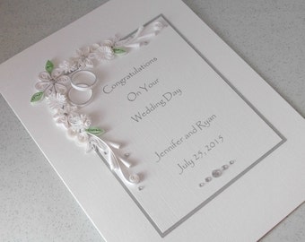 Personalized wedding day congratulations card, handmade with quilled flowers