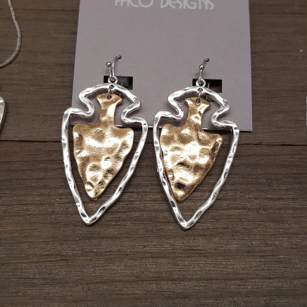 Gorgeous Hammered Two Tone Arrowhead Earrings. GO KC CHIEFS!