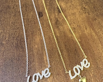 Collier en argent sterling et coeur clouté CZ