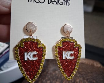 Pendientes colgantes con punta de flecha roja KC