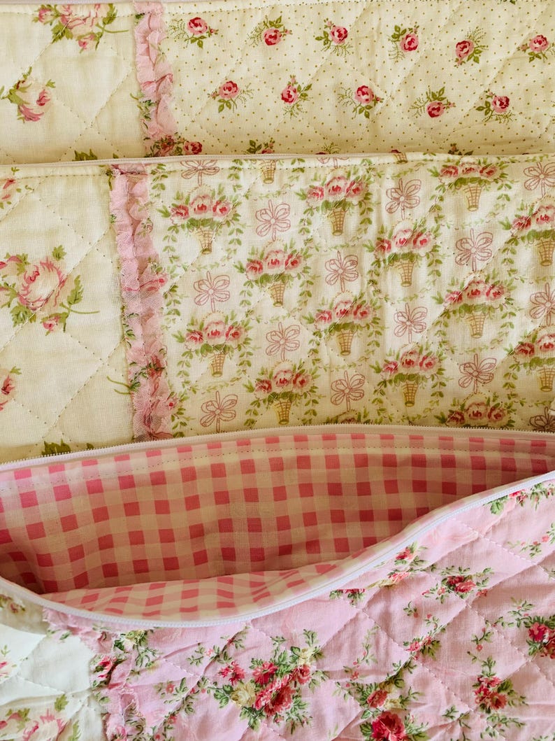 Quilted Bible Cover Bible Bag Quilted Shabby Chic Bible Sleeve Christian Gift for Women image 4