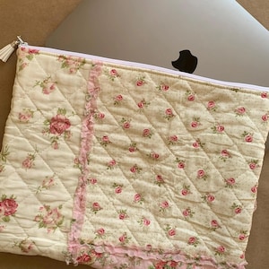 Vintage Laptop Sleeve Shabby Chic Quilted Handmade Floral Laptop and iPad Cover for Ladies