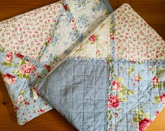 Laptop Sleeve Quilted Shabby Chic Protective Travel Case for iPad and Tablet