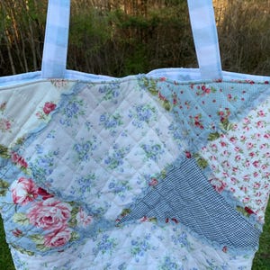Large Quilted Tote Bag Patchwork Floral Carryall Bag