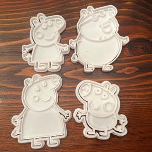 Peppa Pig Cookie Cutters: Family Character Stamps