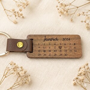Porte-clé calendrier personnalisé en bois, date importante gravée, cadeau couple, mariage, anniversaire, date importante, originale, unique