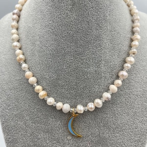 handmade Pearl necklace  ,-jewelry,handmade,universal woman,natural Pearl,fresh  Pearl ,desing,gift for her,mother’s day,valantines gift