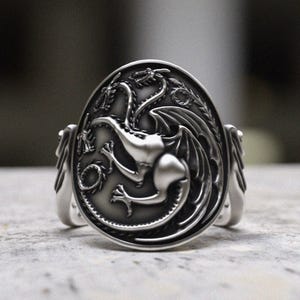 Dragon Ring, Sterling Silver Dragon Signet Ring, Medieval Mythical Creature Jewelry, Mens Fantasy Dragon Ring, 925 Silver Gothic Ring