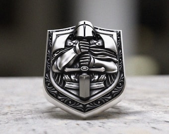 Crusader Knight Handmade Signet Ring 925 Sterling Silver Men’s Medieval Jewelry Gift