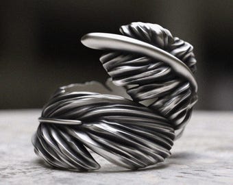 Feather Ring Sterling Silver, Handcrafted Wrap Around Wing Design Band, Boho Nature Inspired Statement Ring, Unique Jewelry Gift