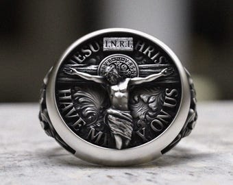 Crucifix Ring 925 Sterling Silver INRI Signet, Handcrafted Religious Medal Design, Catholic Prayer Band with Cross Pattern, Faith Jewelry