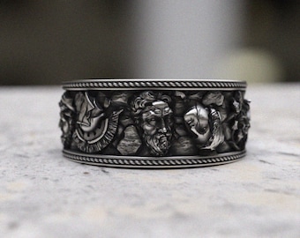 Anello ispirato alla mitologia greca, in argento sterling 925, con fascia regolabile, motivo a meandro raffigurante antichi dei ed eroi, gioiello da uomo in stile antico.