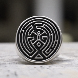 Maze Ring Sterling Silver, Sacred Labyrinth Band 925, Geometric Pattern Statement Ring, Minimalist Puzzle Design