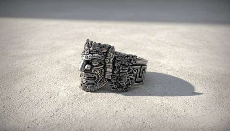 Aztekisk krigarring | Oxiderat silver | Tribal maskdesign | Handgjorda smycken | Statementring bild 2
