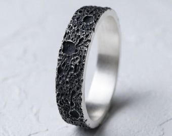 Volcanic Ring 925 Sterling Silver - Rustic Lava Texture Men's Wedding Band - Oxidized Meteorite Surface Ring - Unique Black Silver Band