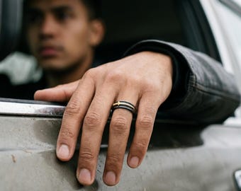 Pierścień z japońską kataną ze srebra próby 925, oksydowany i pokryty złotem pierścień miecza samurajskiego, ręcznie robiony prezent dla mężczyzny