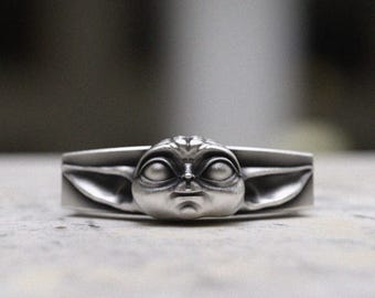 Alien Ring Sterling Silver, Sci-Fi Character Design 925 Silver Ring, Handmade Space Creature Statement Ring, Unique Gift for Geeks